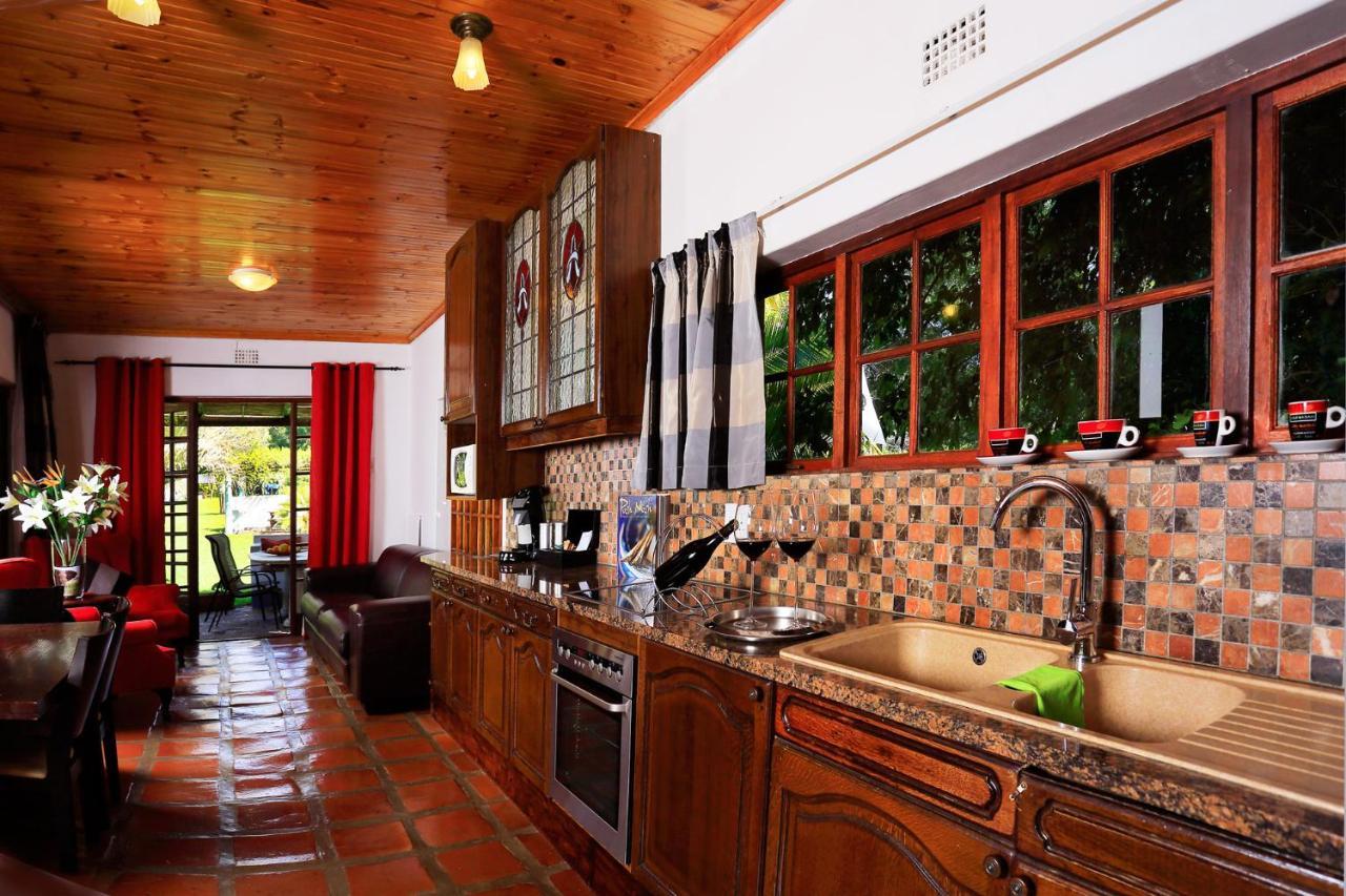 Orange-Ville Lodge & Guesthouse Stellenbosch Exterior photo
