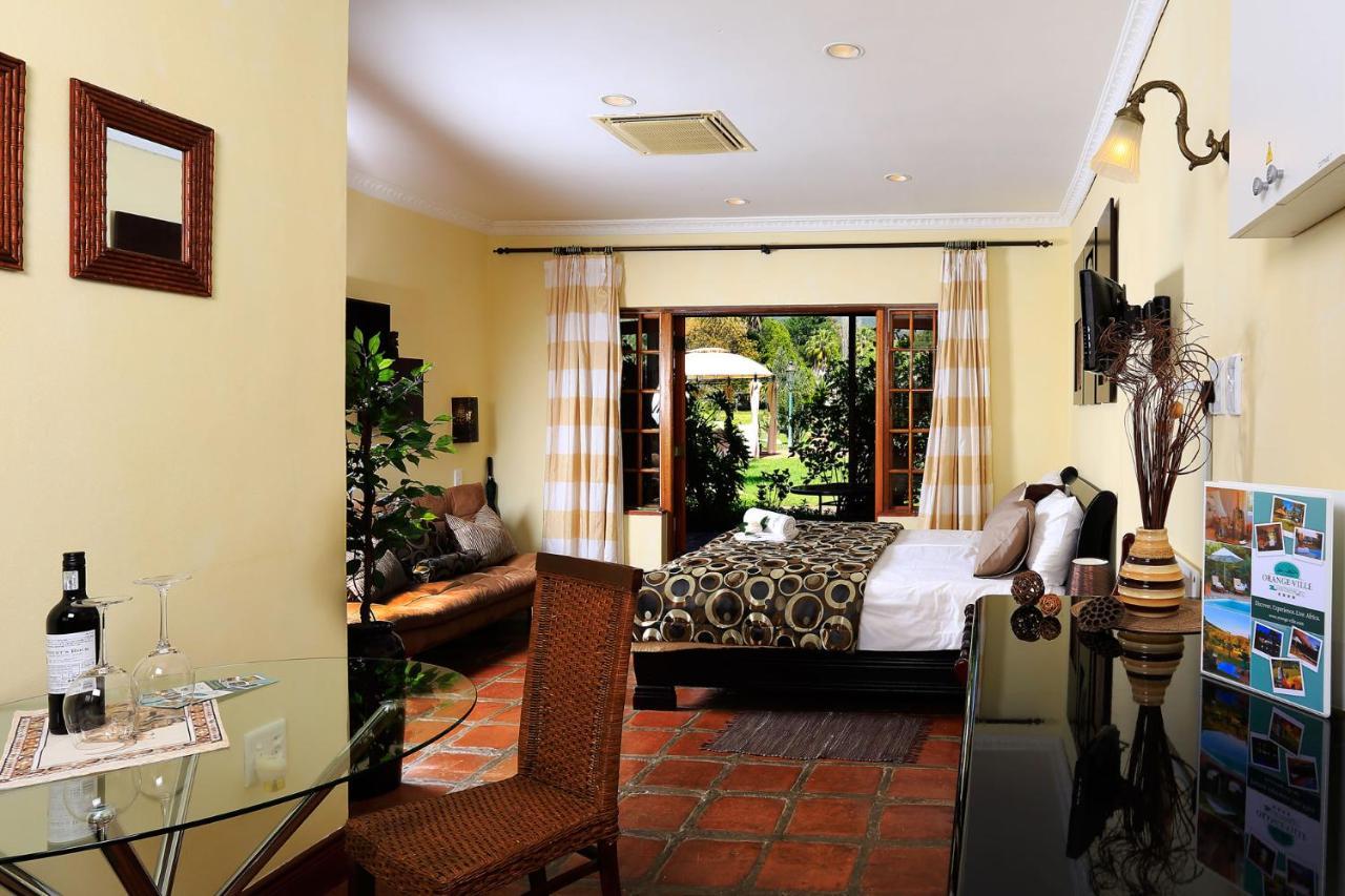 Orange-Ville Lodge & Guesthouse Stellenbosch Exterior photo