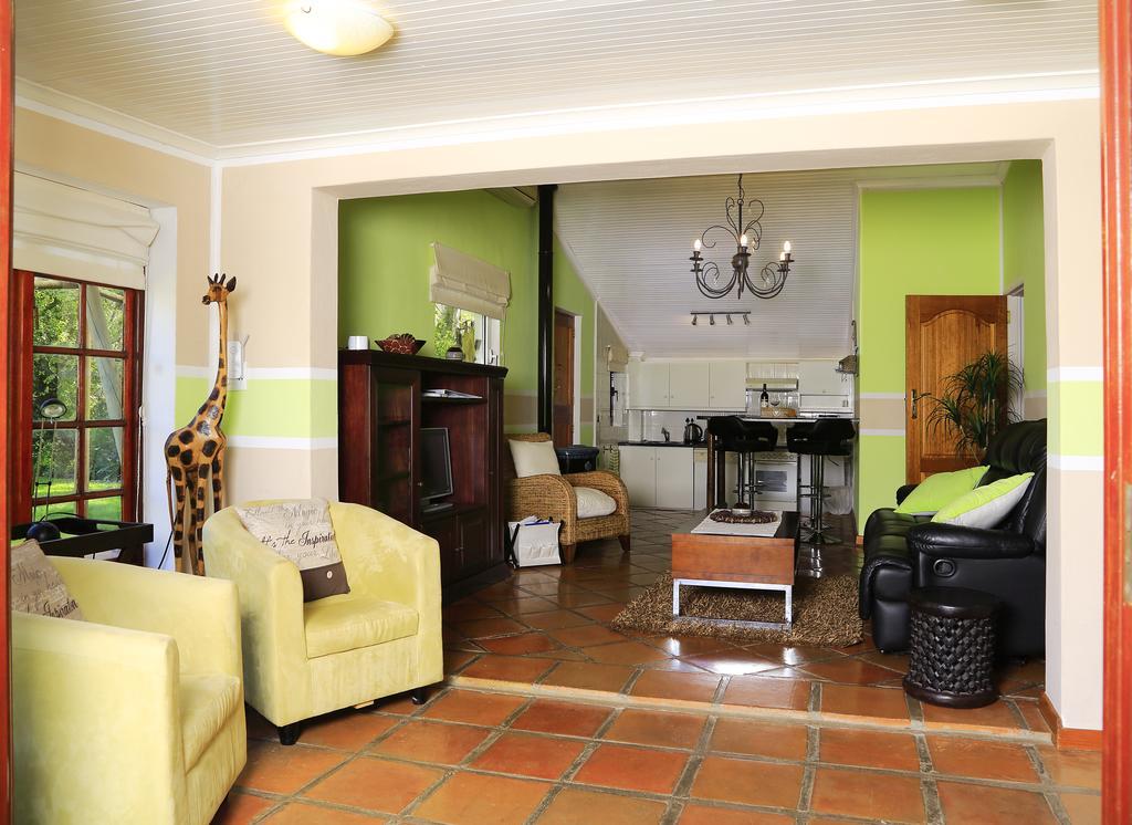 Orange-Ville Lodge & Guesthouse Stellenbosch Exterior photo