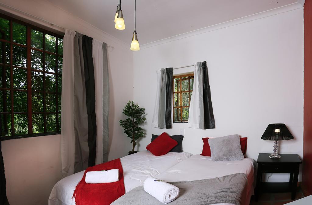 Orange-Ville Lodge & Guesthouse Stellenbosch Exterior photo
